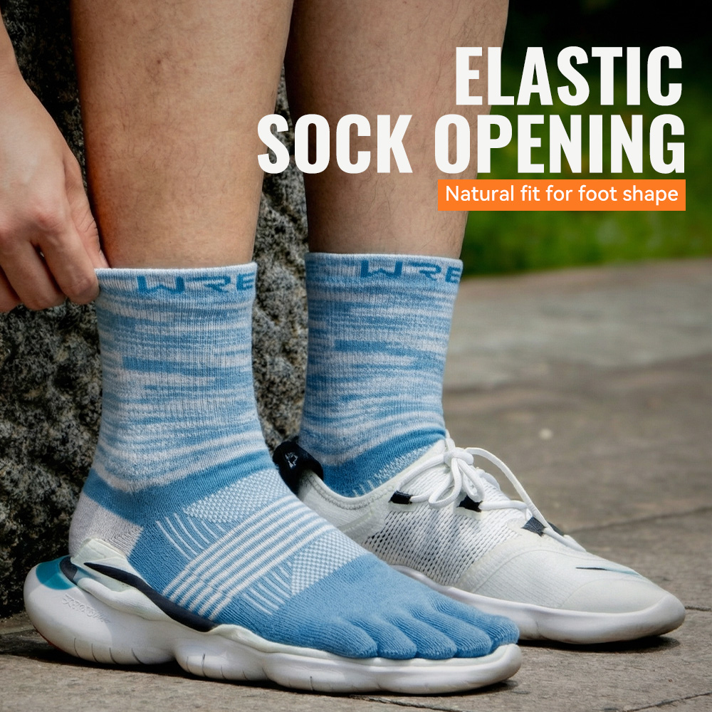 جوارب رياضية خفيفة الوزن بخمسة - مراجعة Wool Hiking Sock وسعره